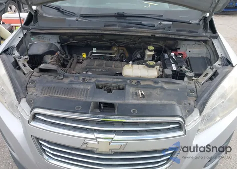 2015 Chevrolet Trax 1Ls z USA, uszkodzony, nr VIN KL7CJKSB3FB128537